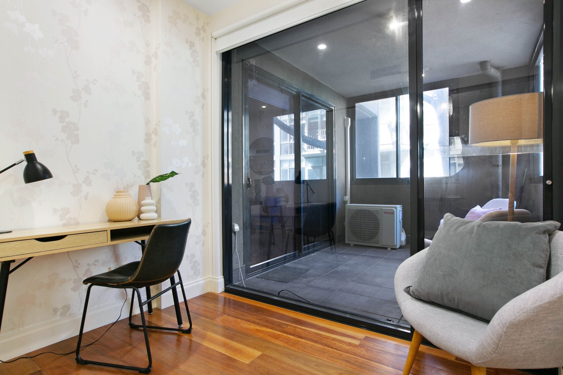 203/348 Beaconsfield Parade, St Kilda West image 9