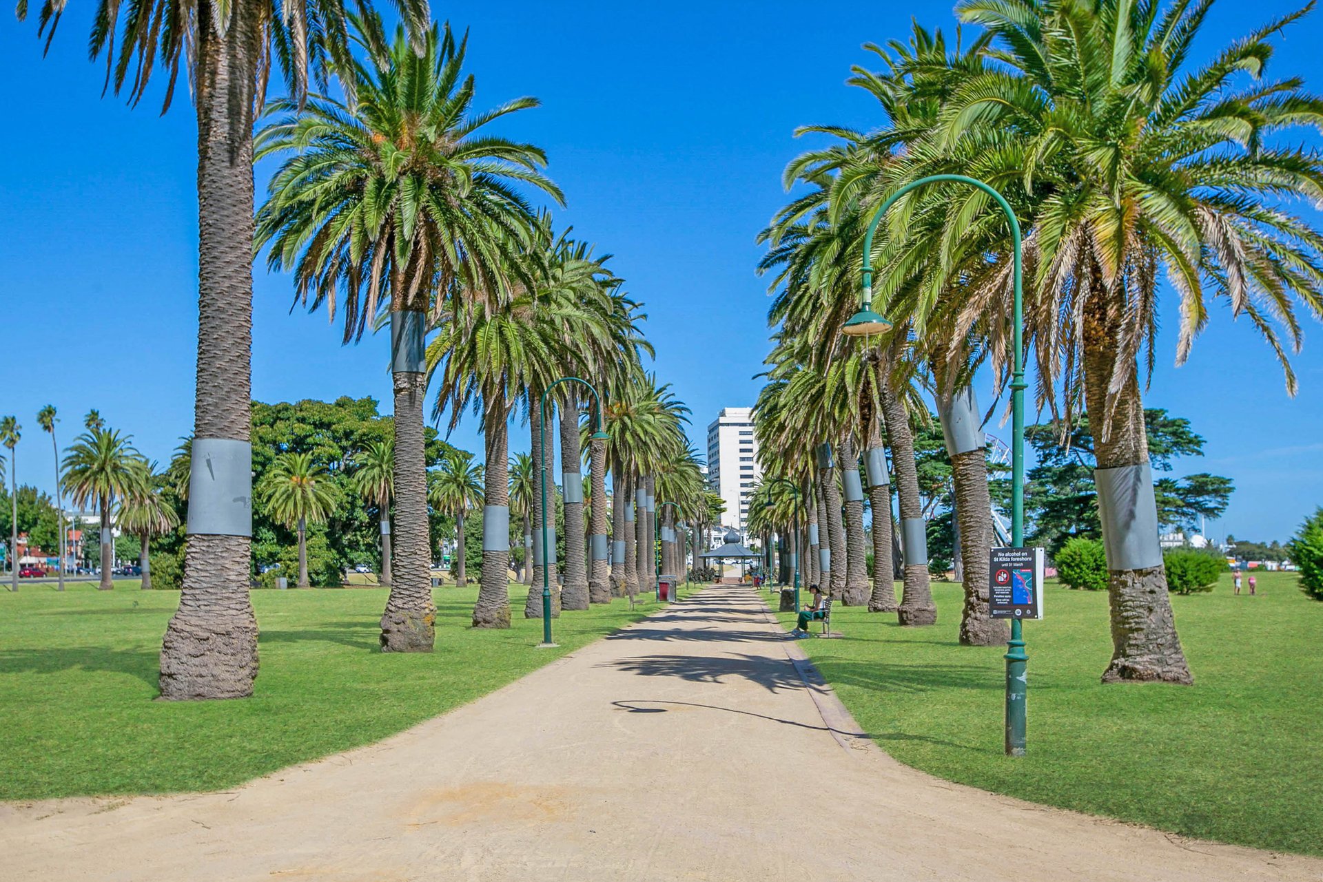 203/348 Beaconsfield Parade, St Kilda West image 18