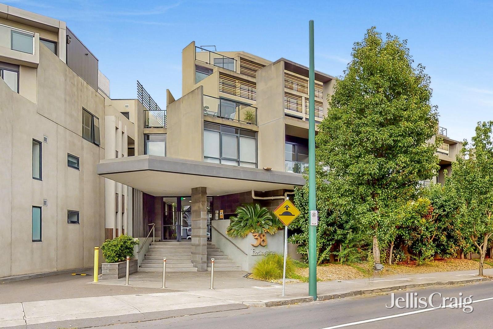 203/38 Harold Street, Hawthorn East image 9