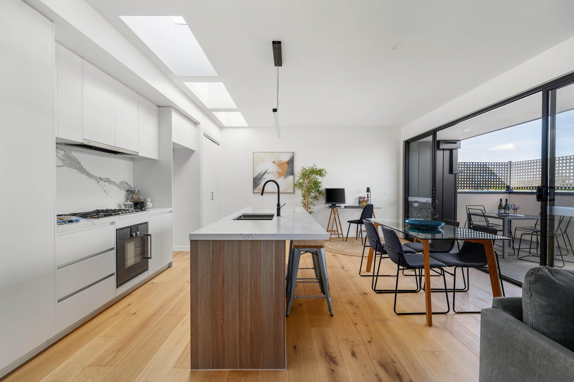 203/439 Camberwell Road, Camberwell image 3