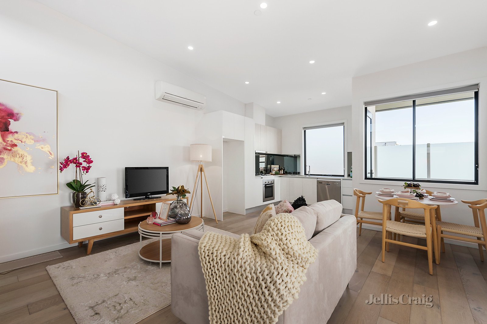 203/495 South Road, Bentleigh image 2