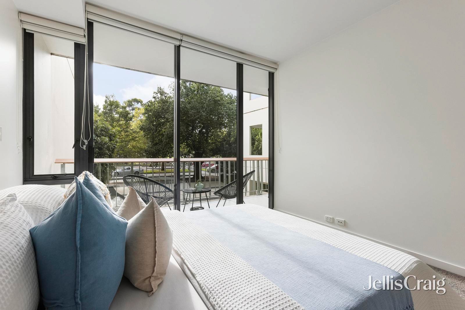 203/582 St Kilda Road, Melbourne image 6