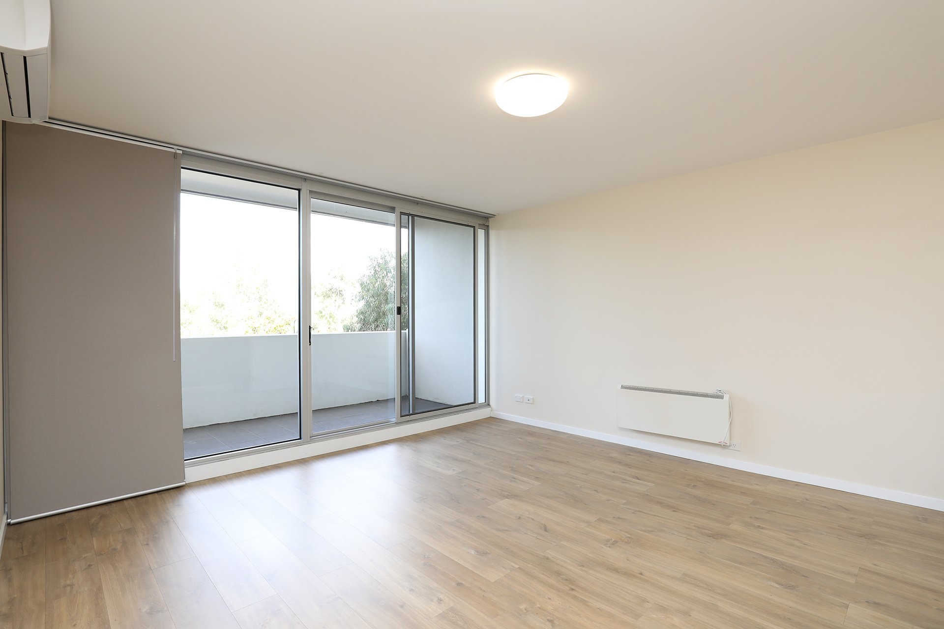 203/60 Speakmen Street, Kensington image 4