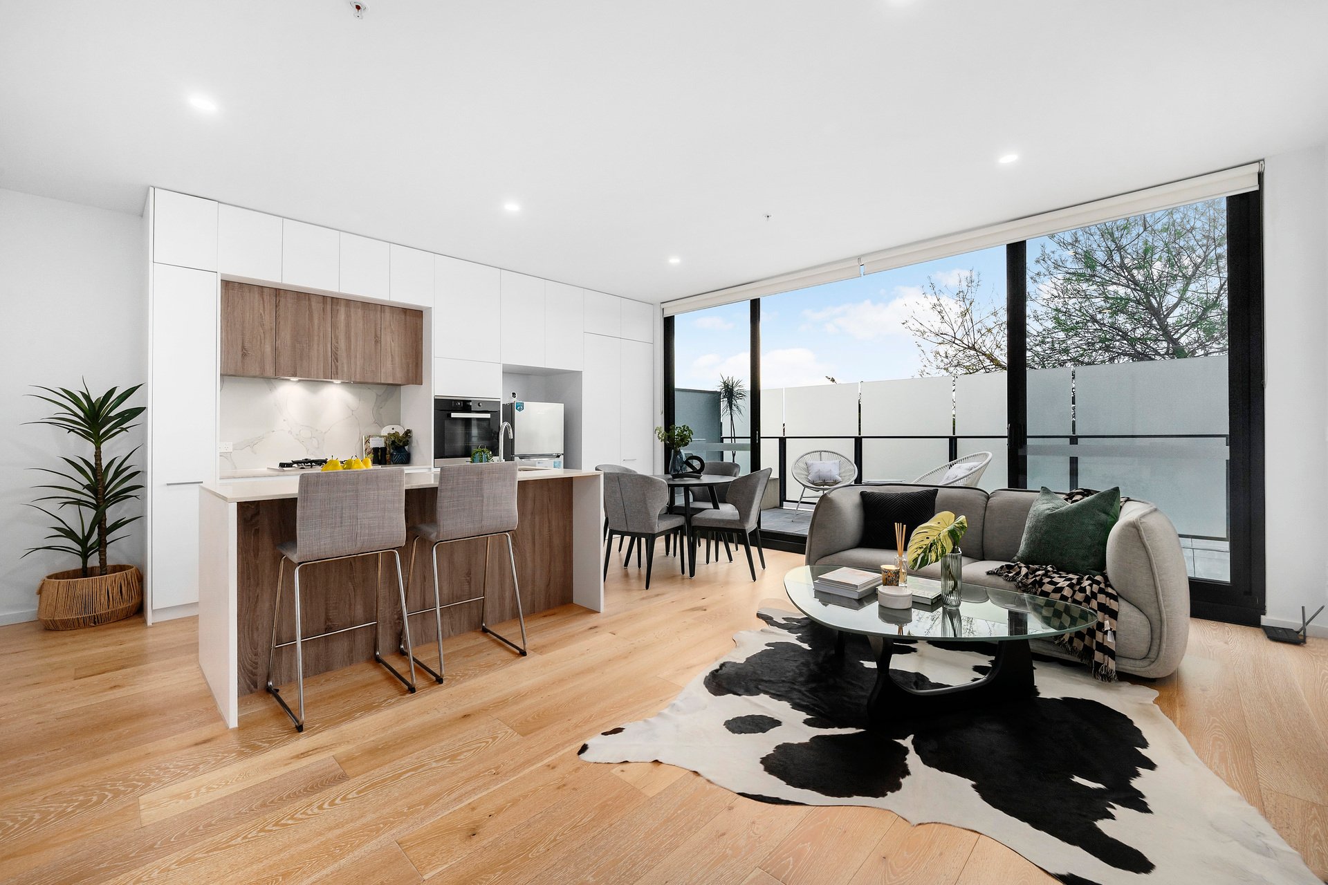 Property Gallery Thumbnail 2