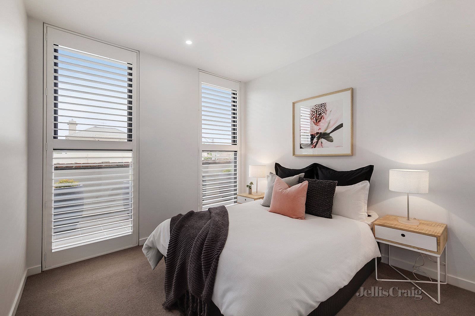 203/687 Toorak Road, Toorak image 6