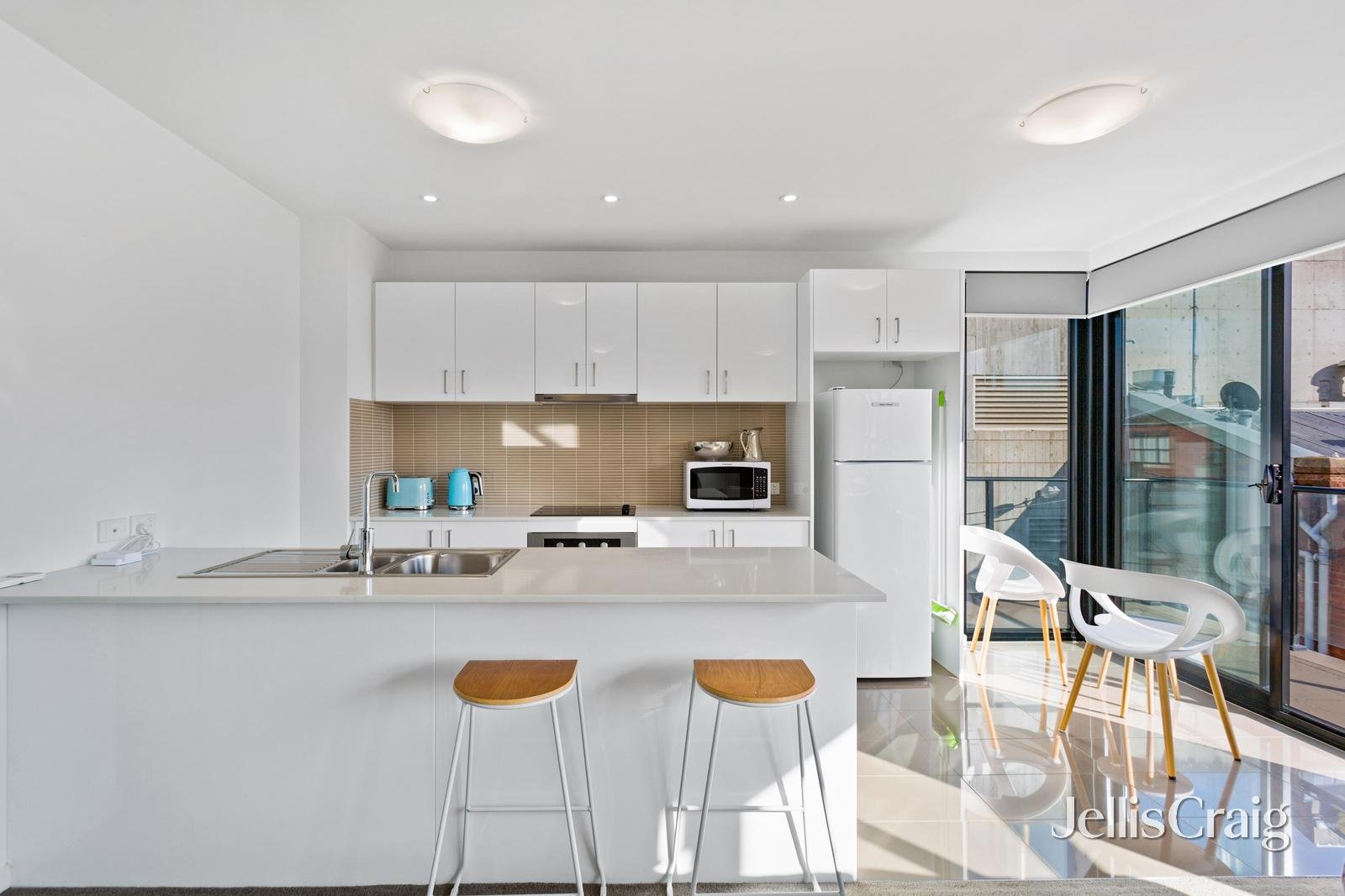 203/8-10 Mclarty Place, Geelong image 3