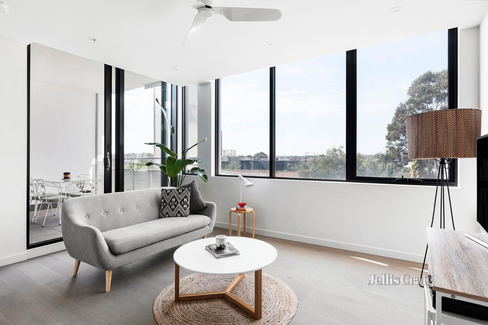 203/8 Keele Street, Collingwood image 1