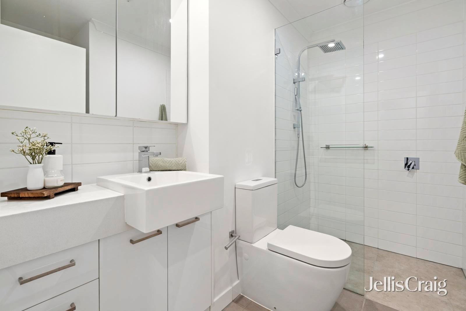 203/8 Olive York Way, Brunswick&nbsp;West image 6