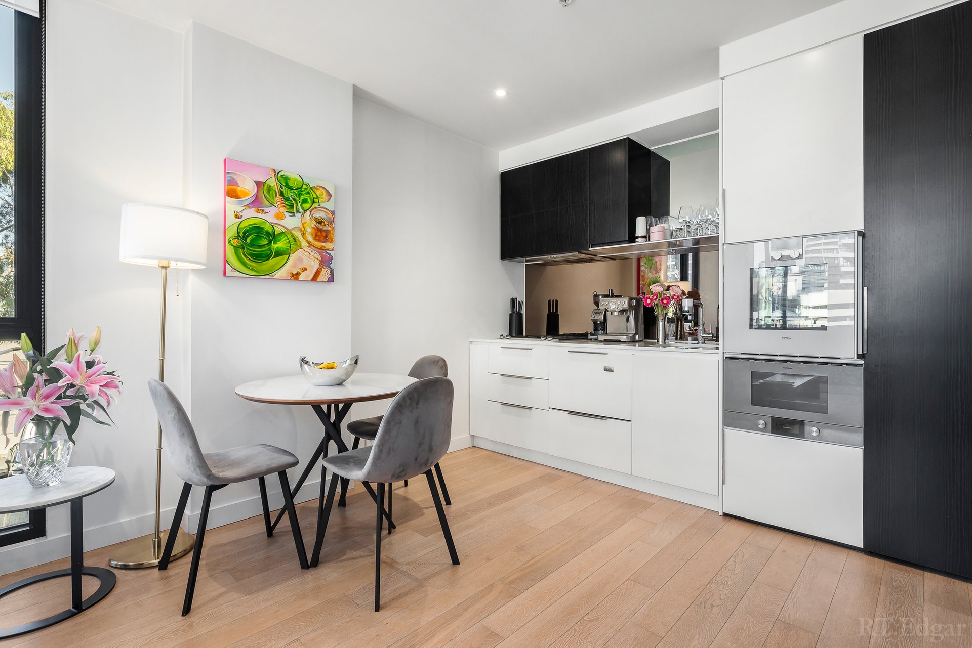 Property Gallery Thumbnail 3