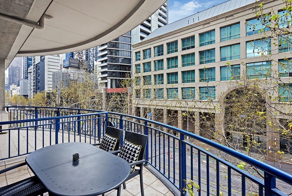 20/394-396 La Trobe Street, Melbourne image 9