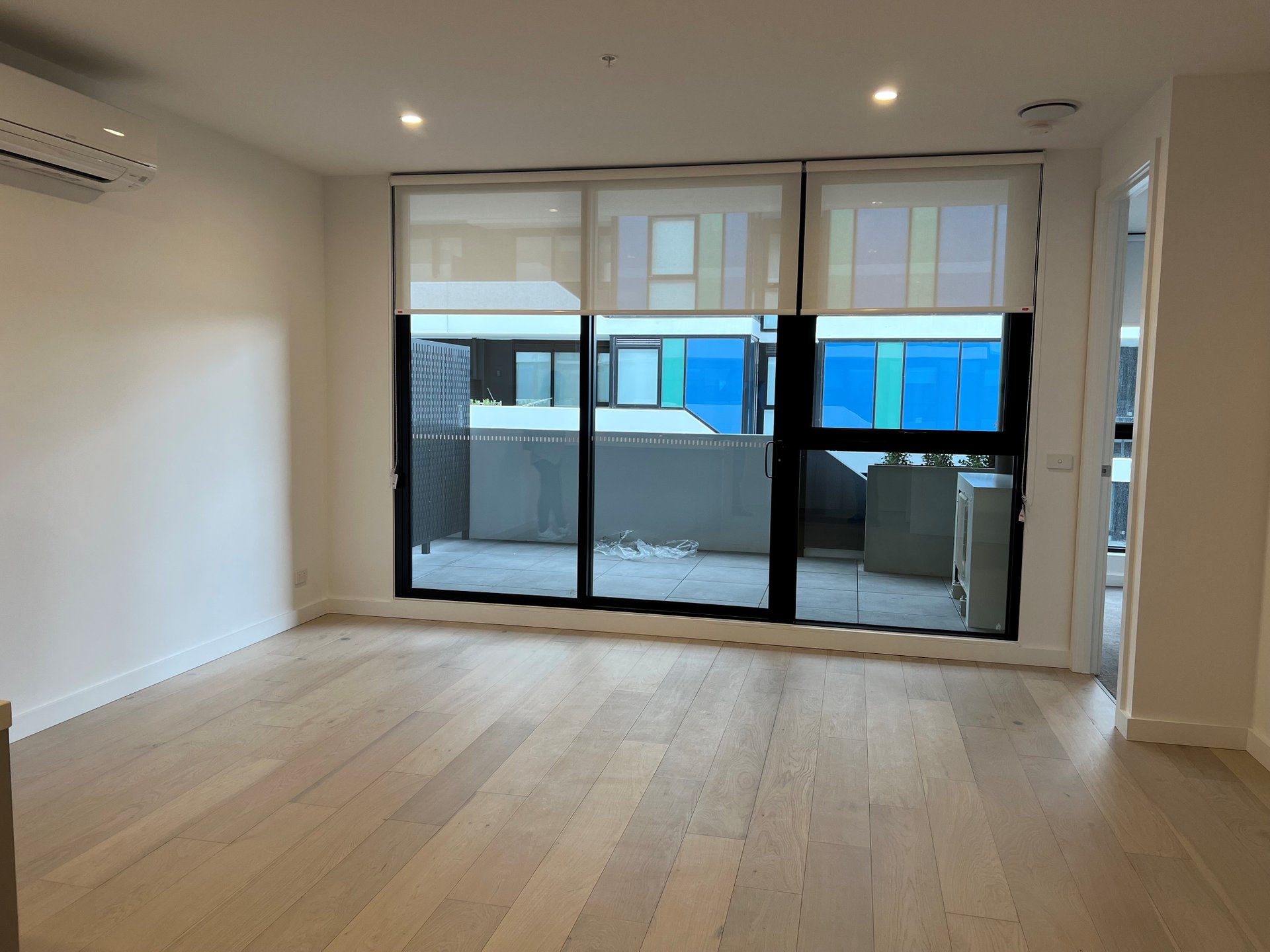 203b/162 Whitehorse Road, Blackburn image 4