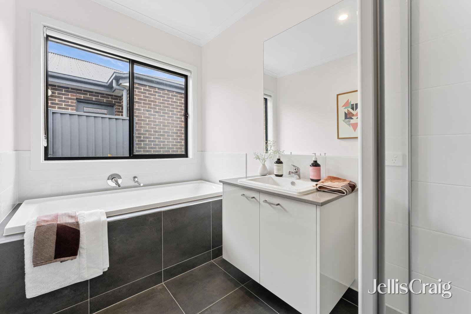 204 Ballarat Carngham Road, Alfredton image 16
