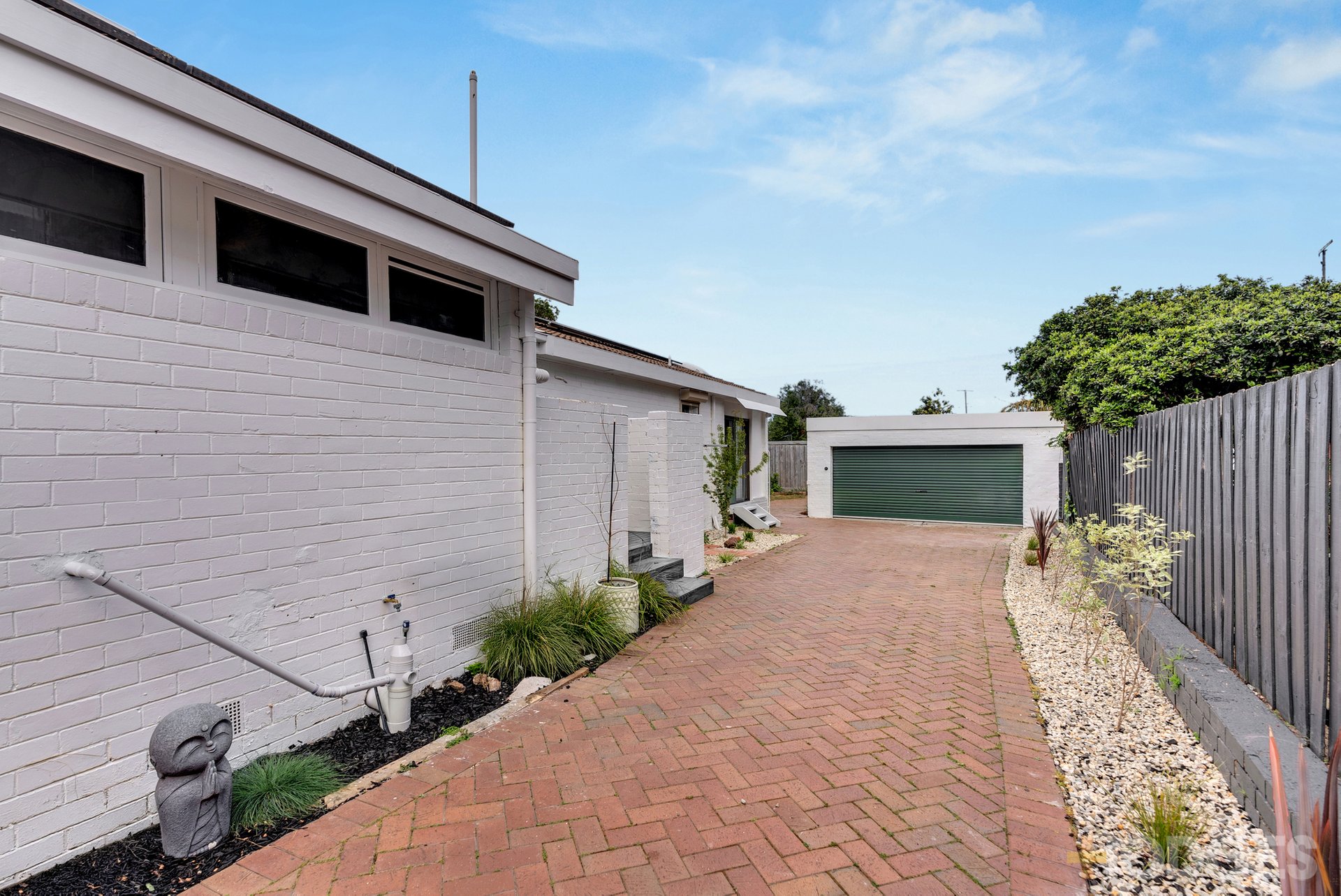 204 Centre Dandenong Road Dingley Village