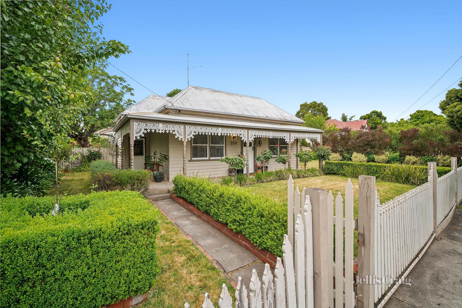 204 Humffray Street North, Ballarat East image 1