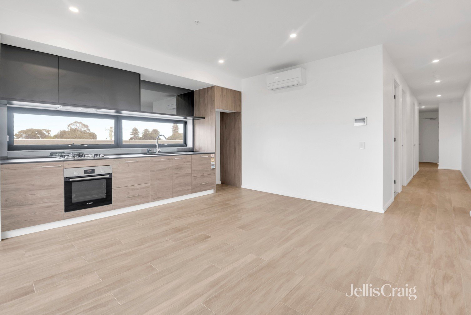 204/11 Bent Street, Altona image 3