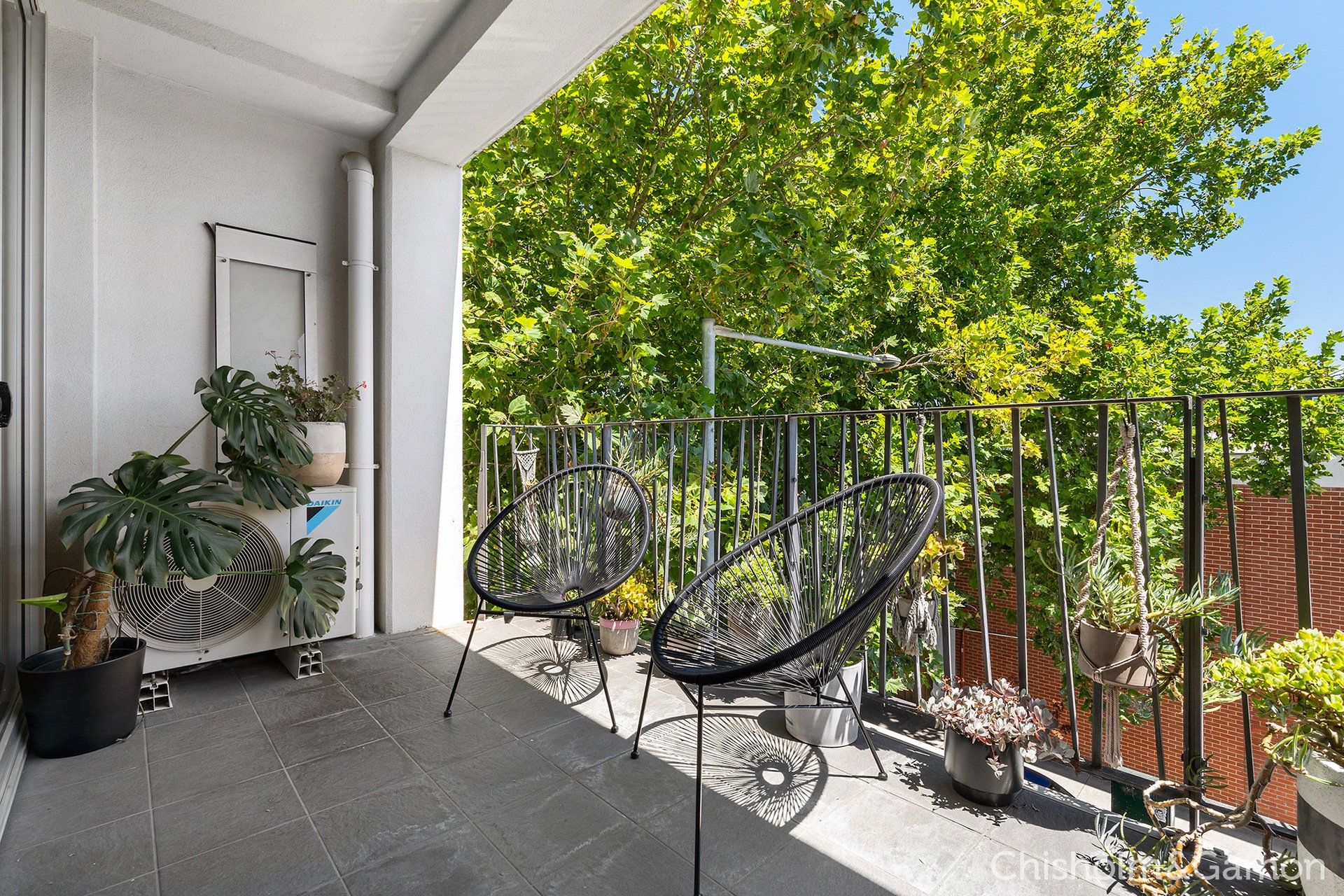 204/122 Ormond Road, Elwood image 3