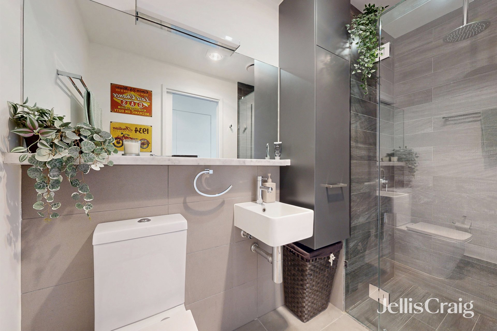 204/138 Ormond Road, Elwood image 11