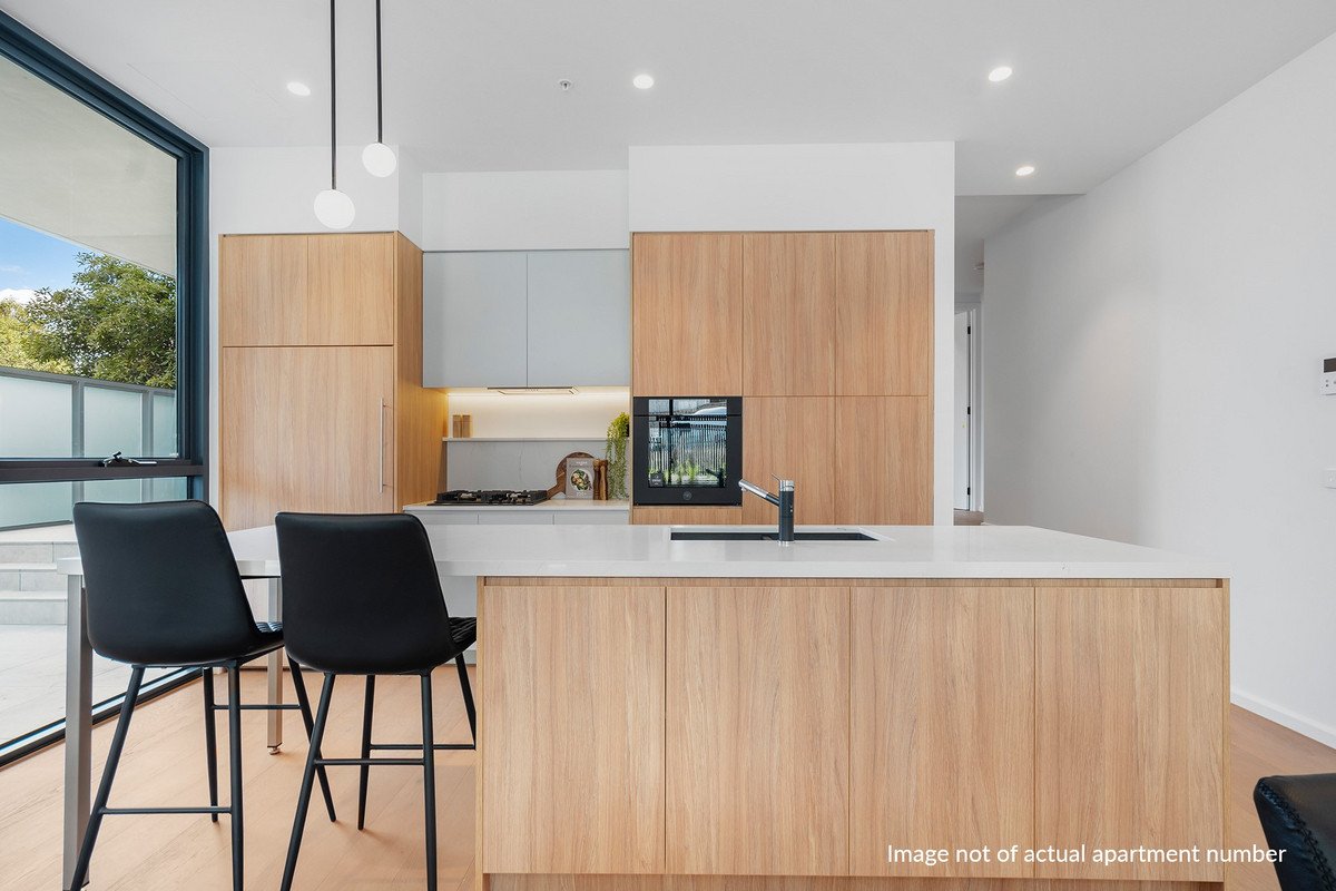 204/14-16 Clay Drive, Doncaster image 3