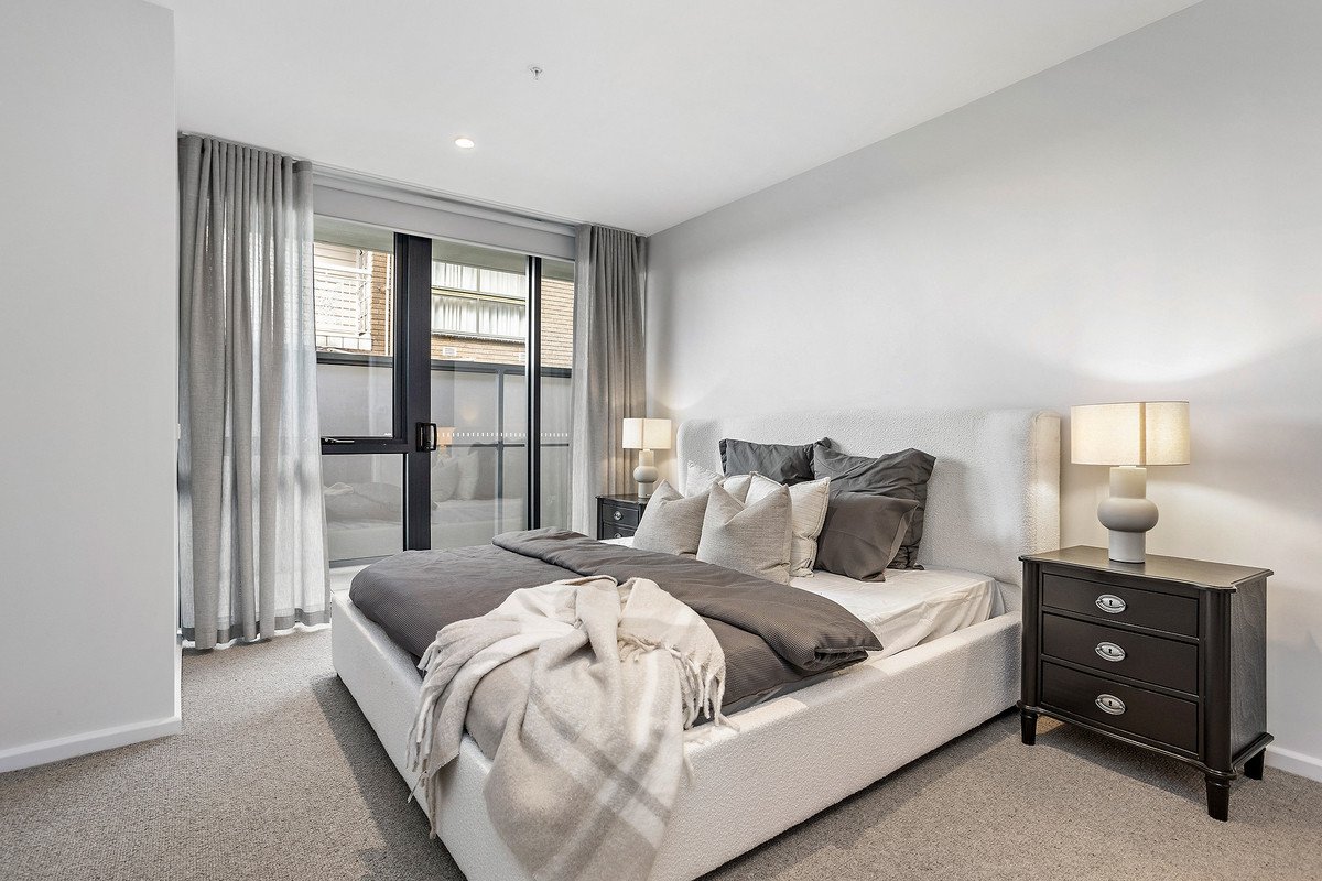 204/14-16 Clay Drive, Doncaster image 6