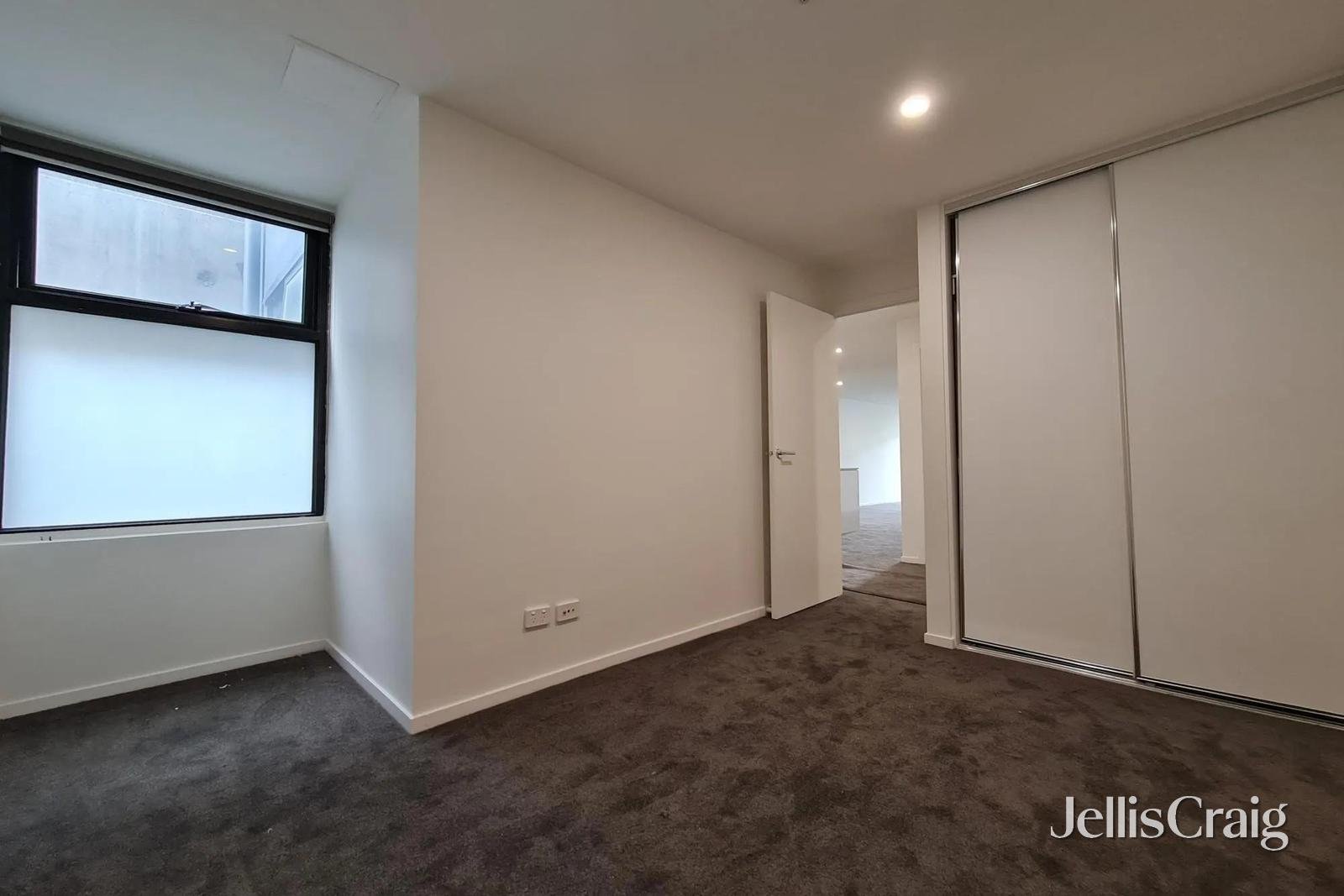 204/163 Burwood Road, Hawthorn image 5