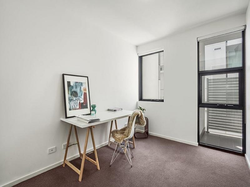 204/18 Wreckyn Street, North Melbourne image 5