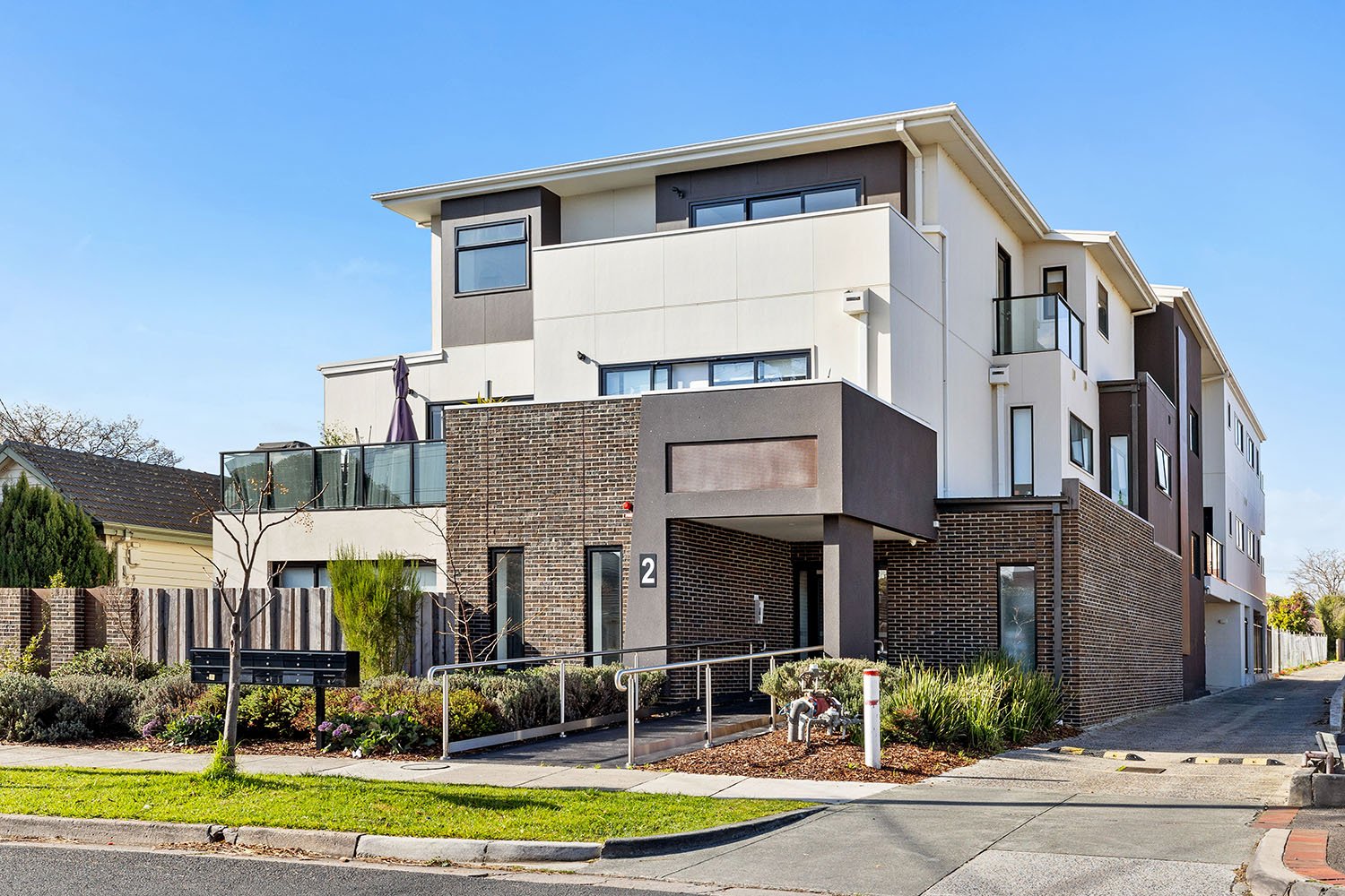 204/2 Malane Street, Bentleigh East image 7