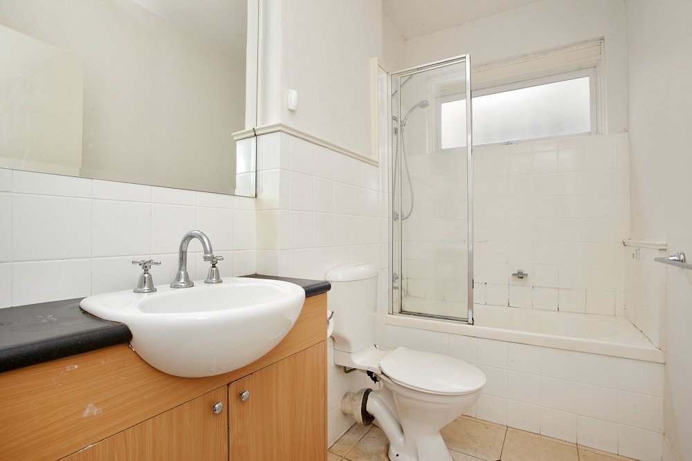 Property Gallery Thumbnail 4