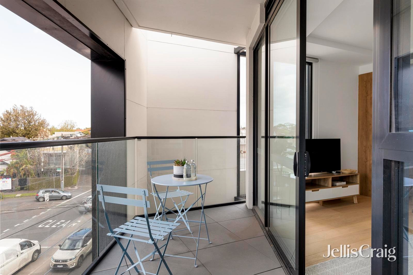 204/377 St Georges Road, Fitzroy North image 4