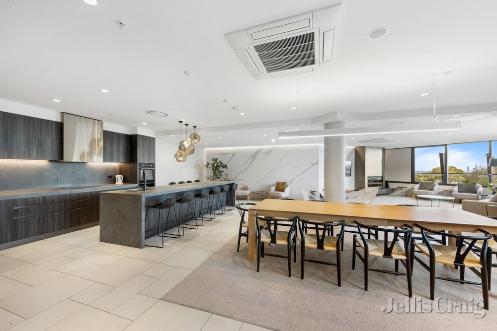 204/443 Upper Heidelberg Road, Ivanhoe image 2