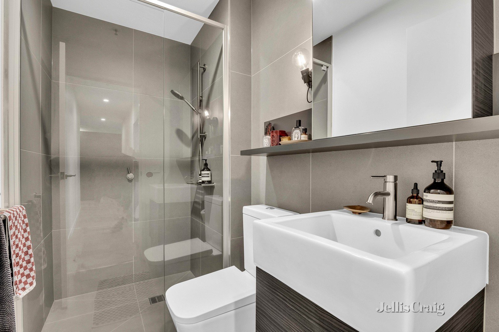 204/445 Lygon Street, Brunswick East image 9
