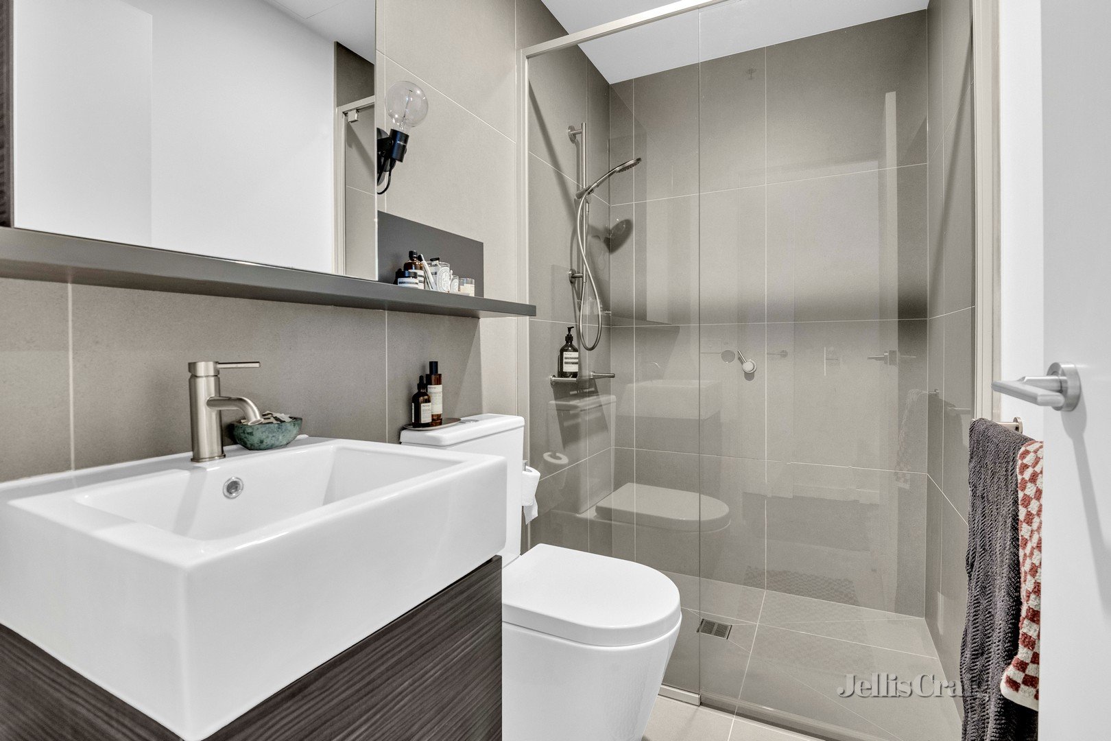 204/445 Lygon Street, Brunswick East image 10