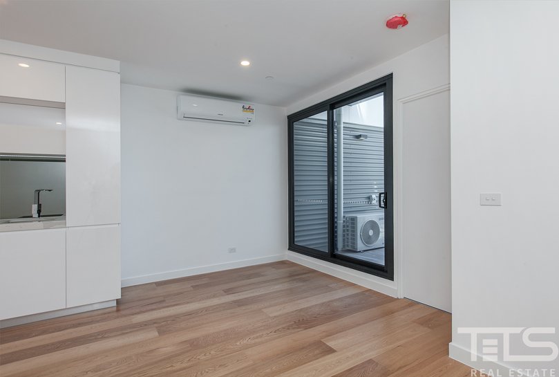 204/483 Glen Huntly Road, Elsternwick image 3