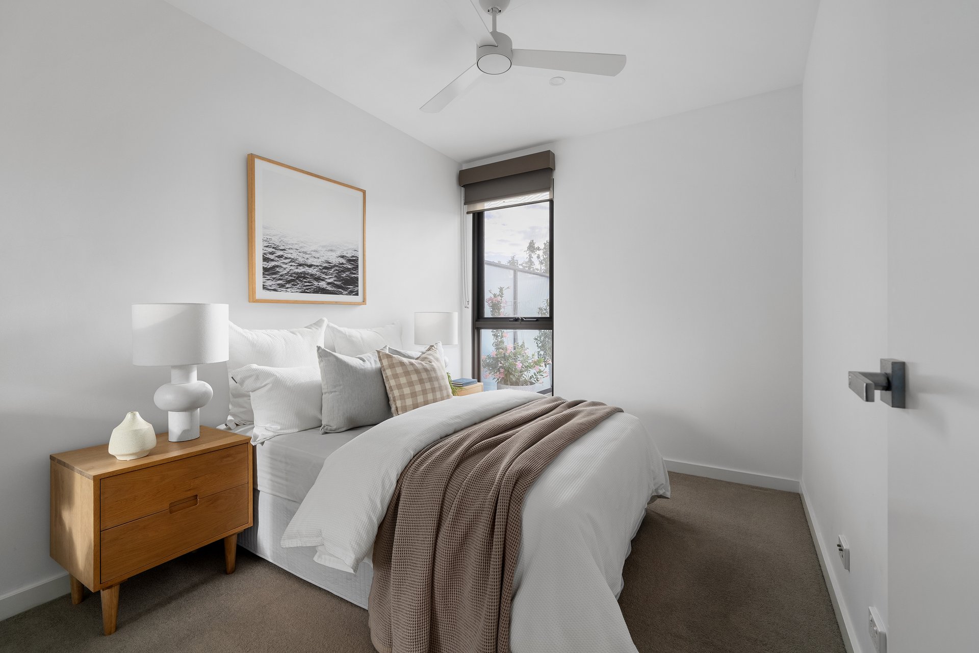 204/577 Glenferrie Road, Hawthorn image 6