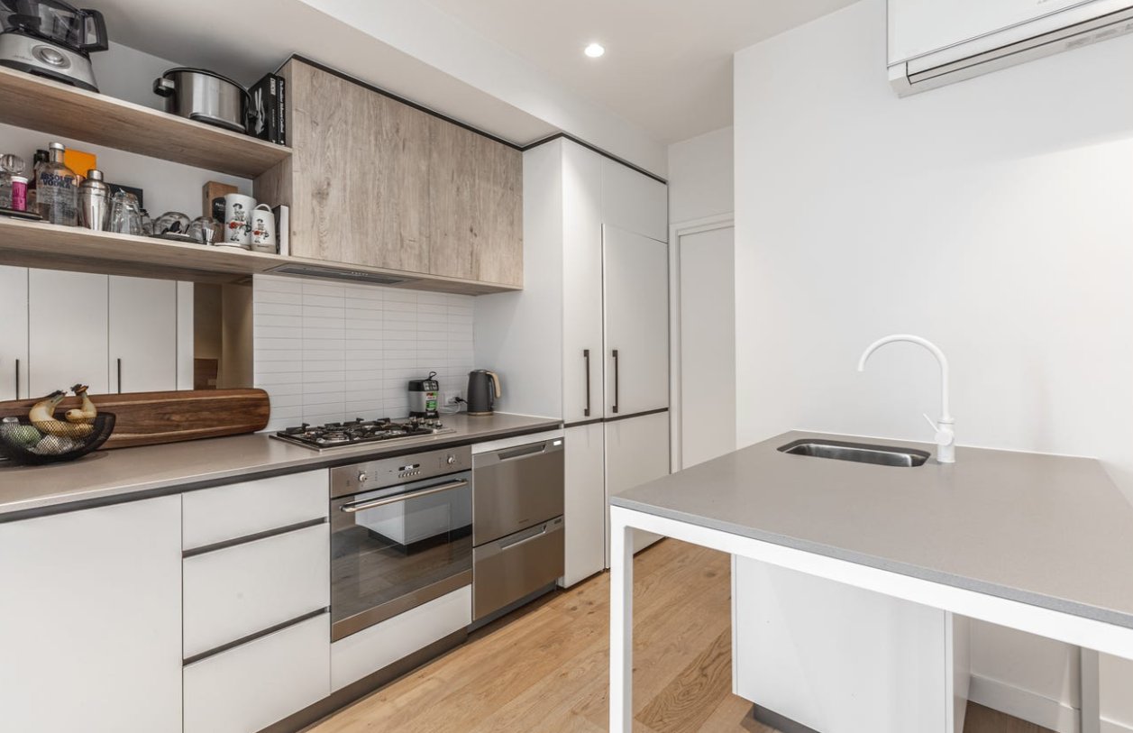 204/69 Newry Street, Windsor image 2