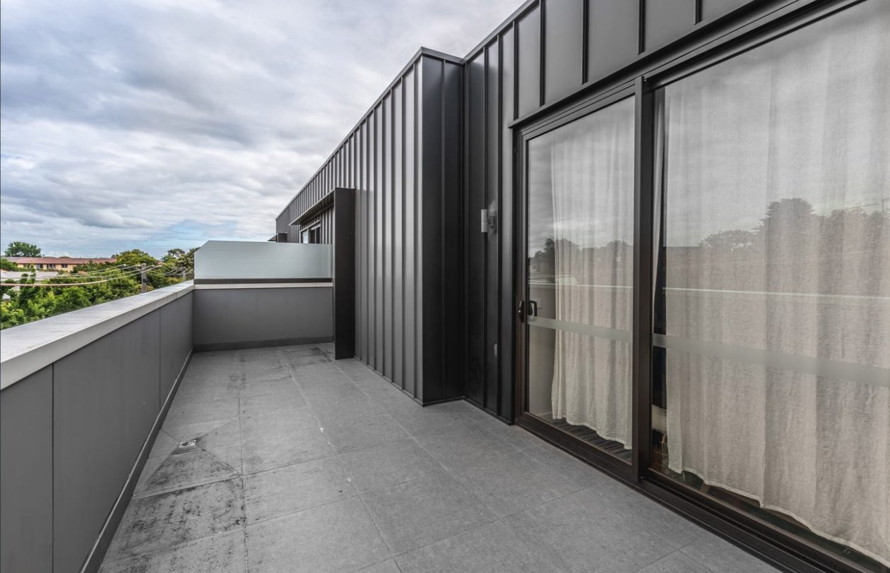 204/69 Newry Street, Windsor image 5