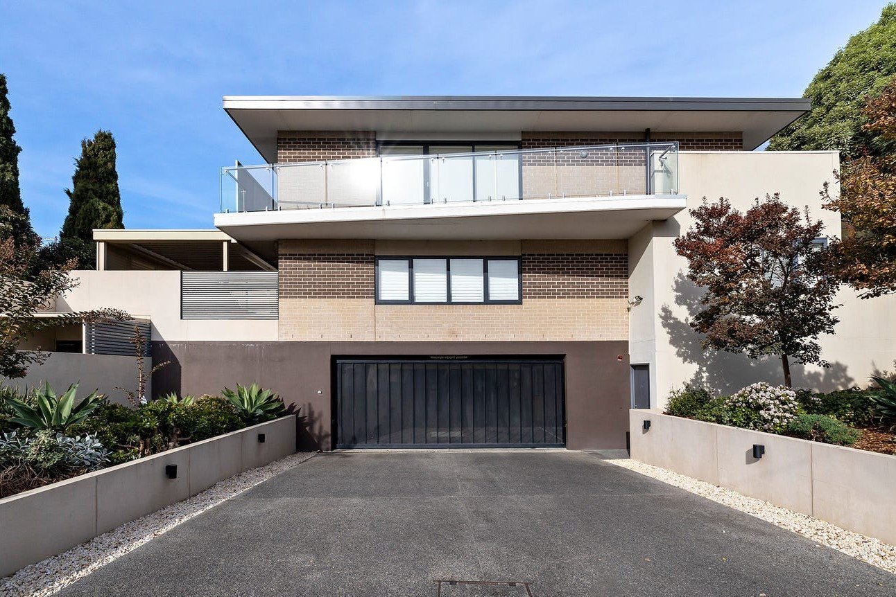 204/766 Whitehorse Road, Mont&nbsp;Albert image 1