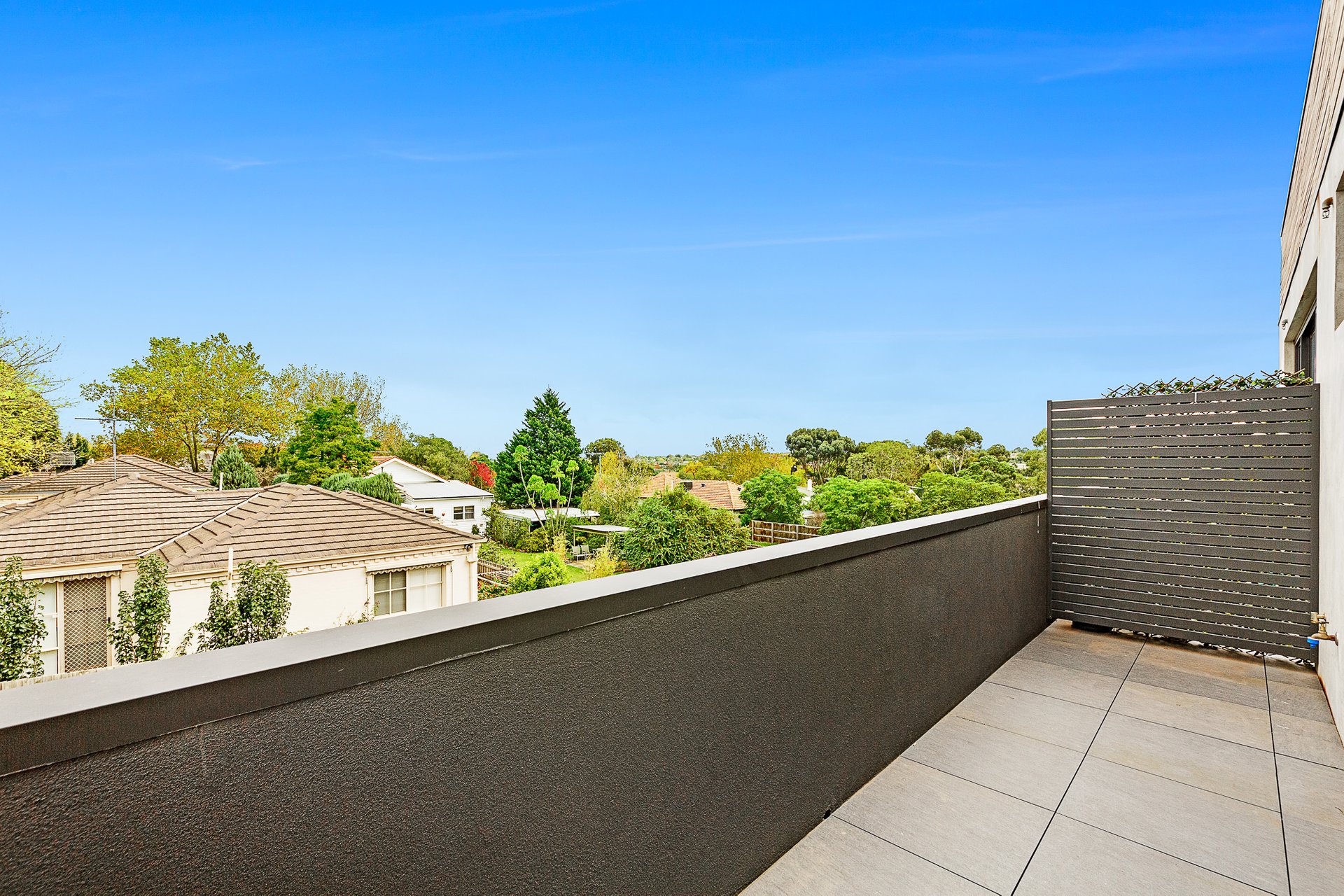 Property Gallery Thumbnail 7