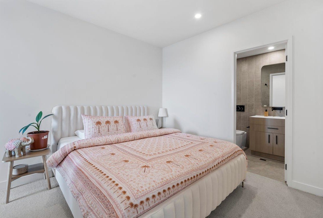 204/868 Blackburn Road, Clayton image 3