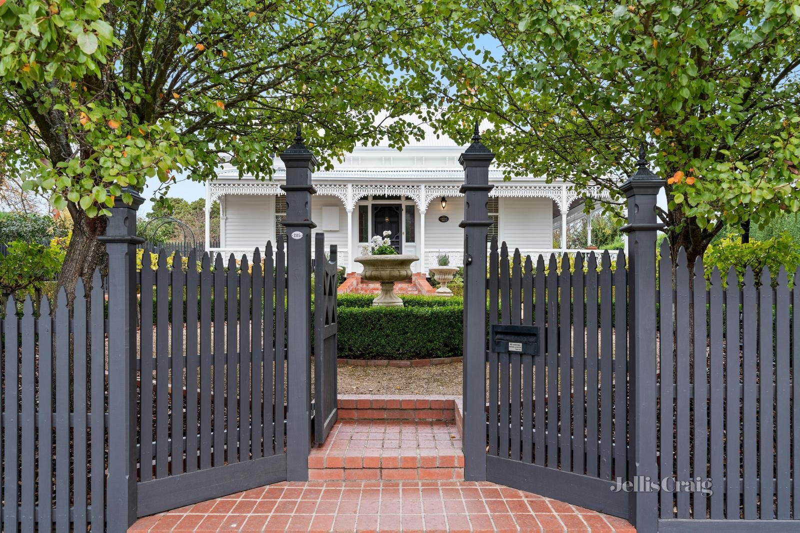205 Gregory Street, Soldiers Hill image 11