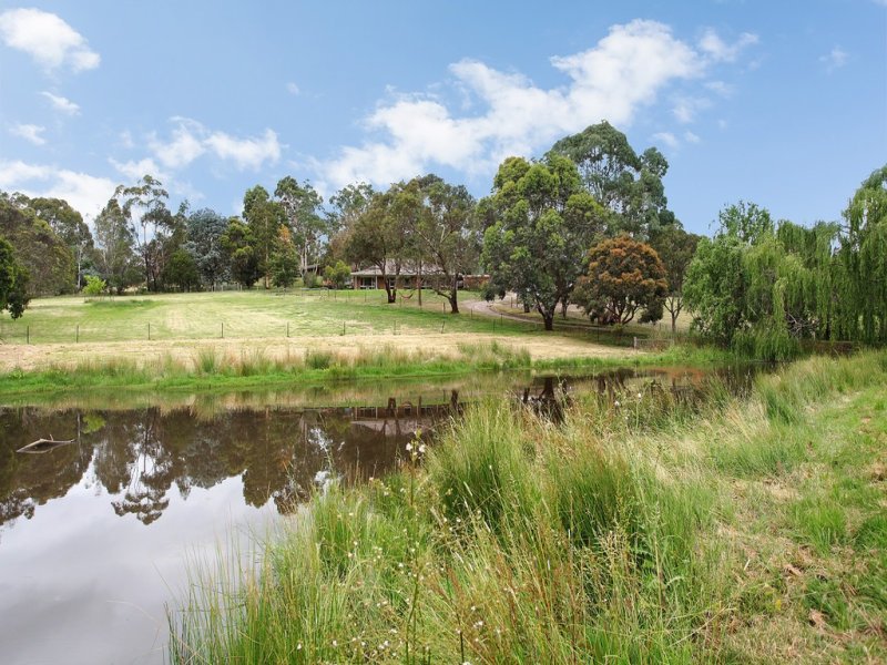 205 Gulf Road, Yarra Glen image 15