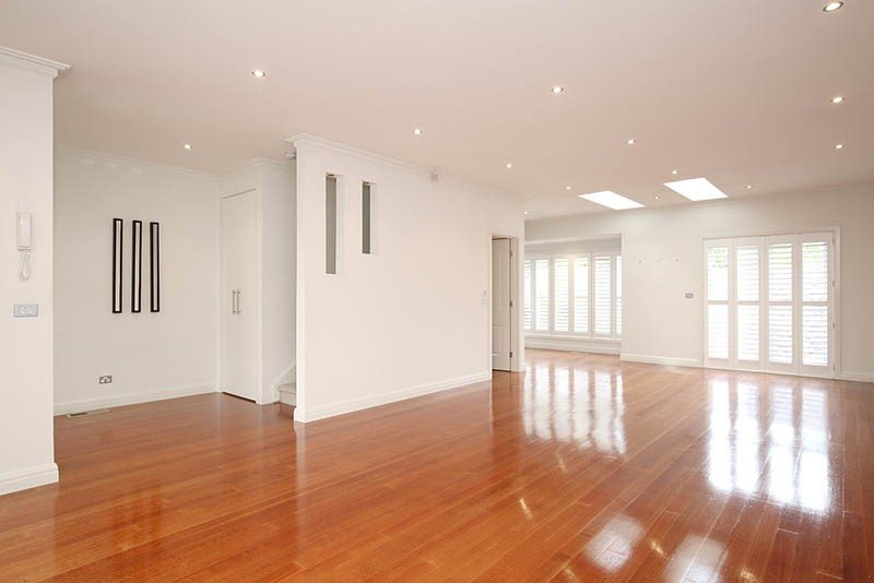 205 Neerim Road, Carnegie image 2