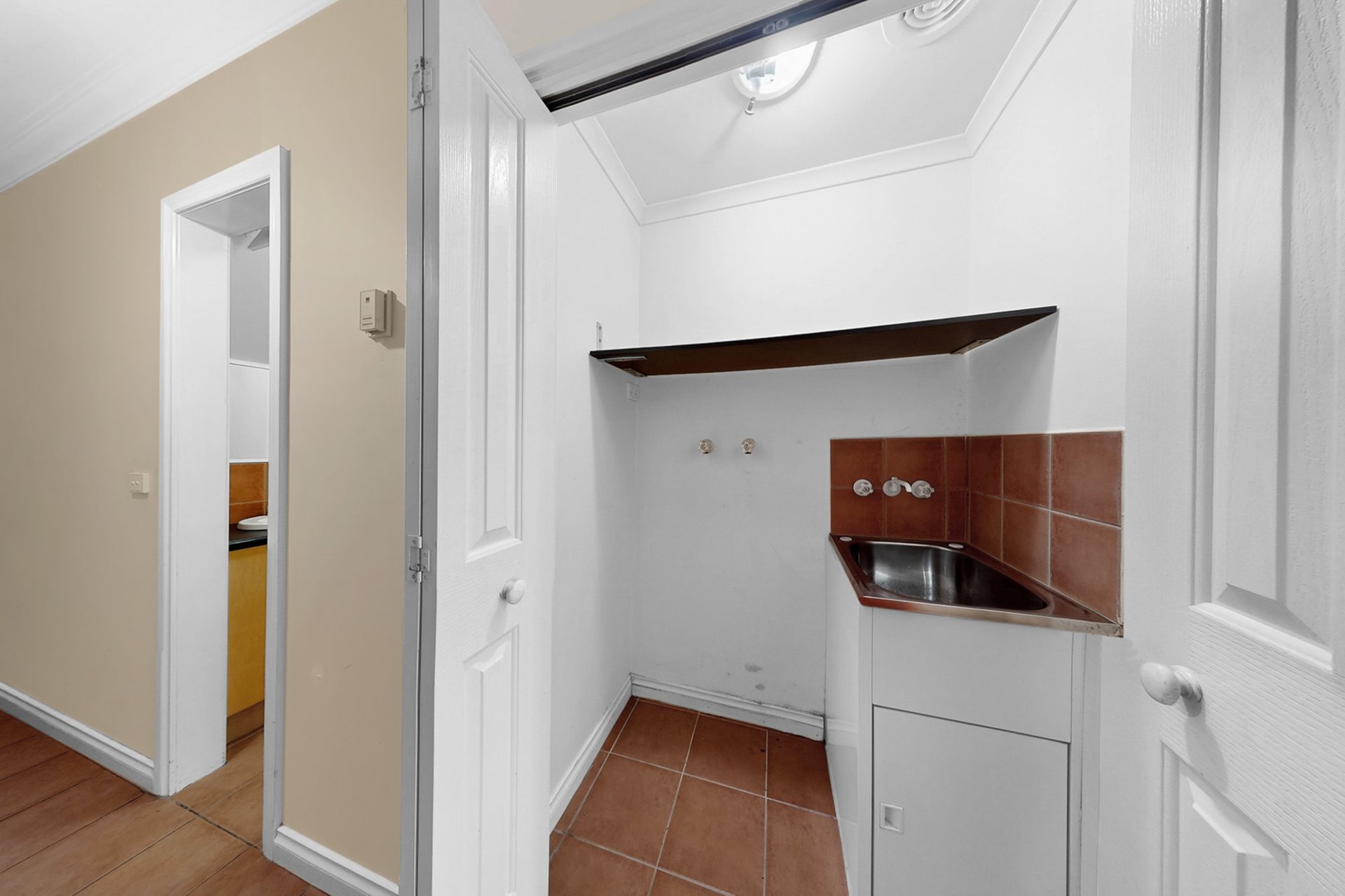 205 Stockmans Way, Kensington image 12