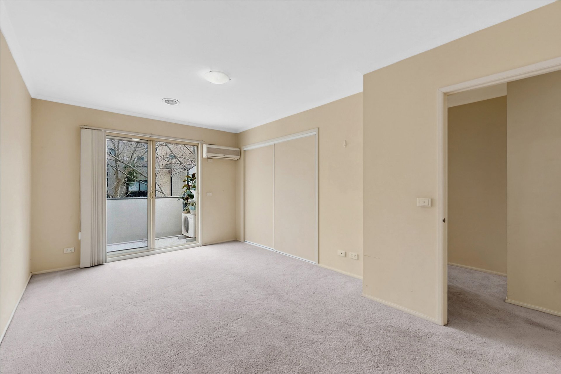 205 Stockmans Way, Kensington image 7