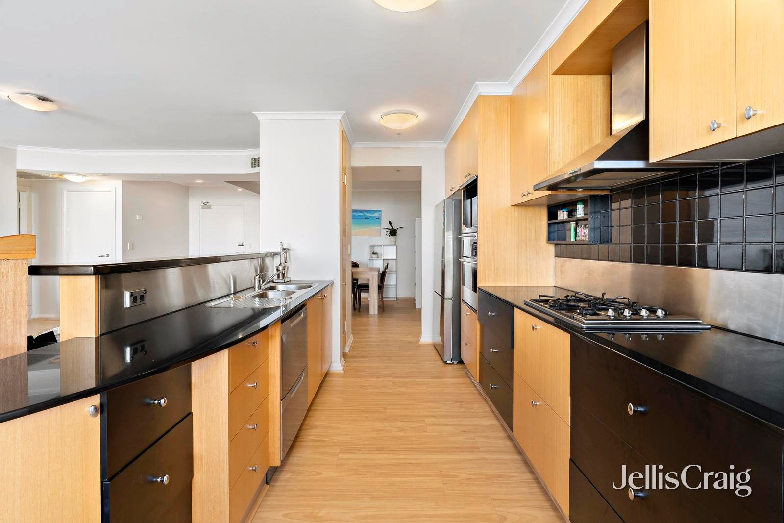 205/115 Beach Street, Port&nbsp;Melbourne image 9