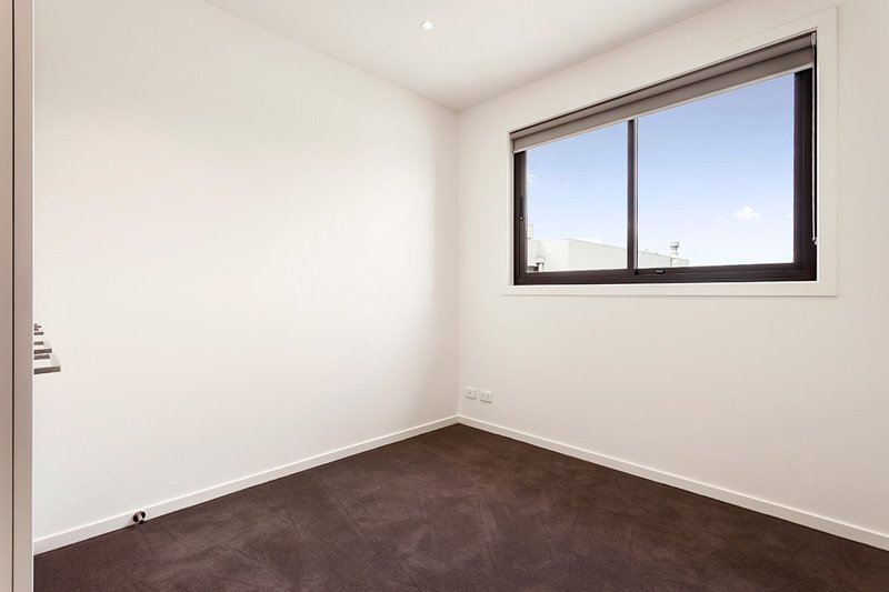 Property Gallery Thumbnail 6