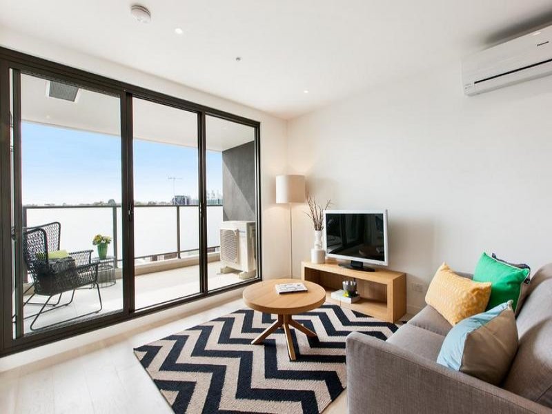 205/130 Errol Street, North Melbourne image 2