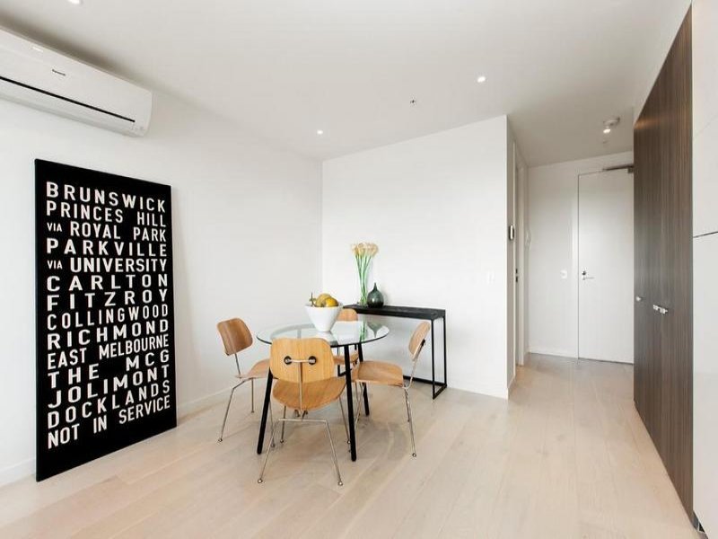 205/130 Errol Street, North Melbourne image 3