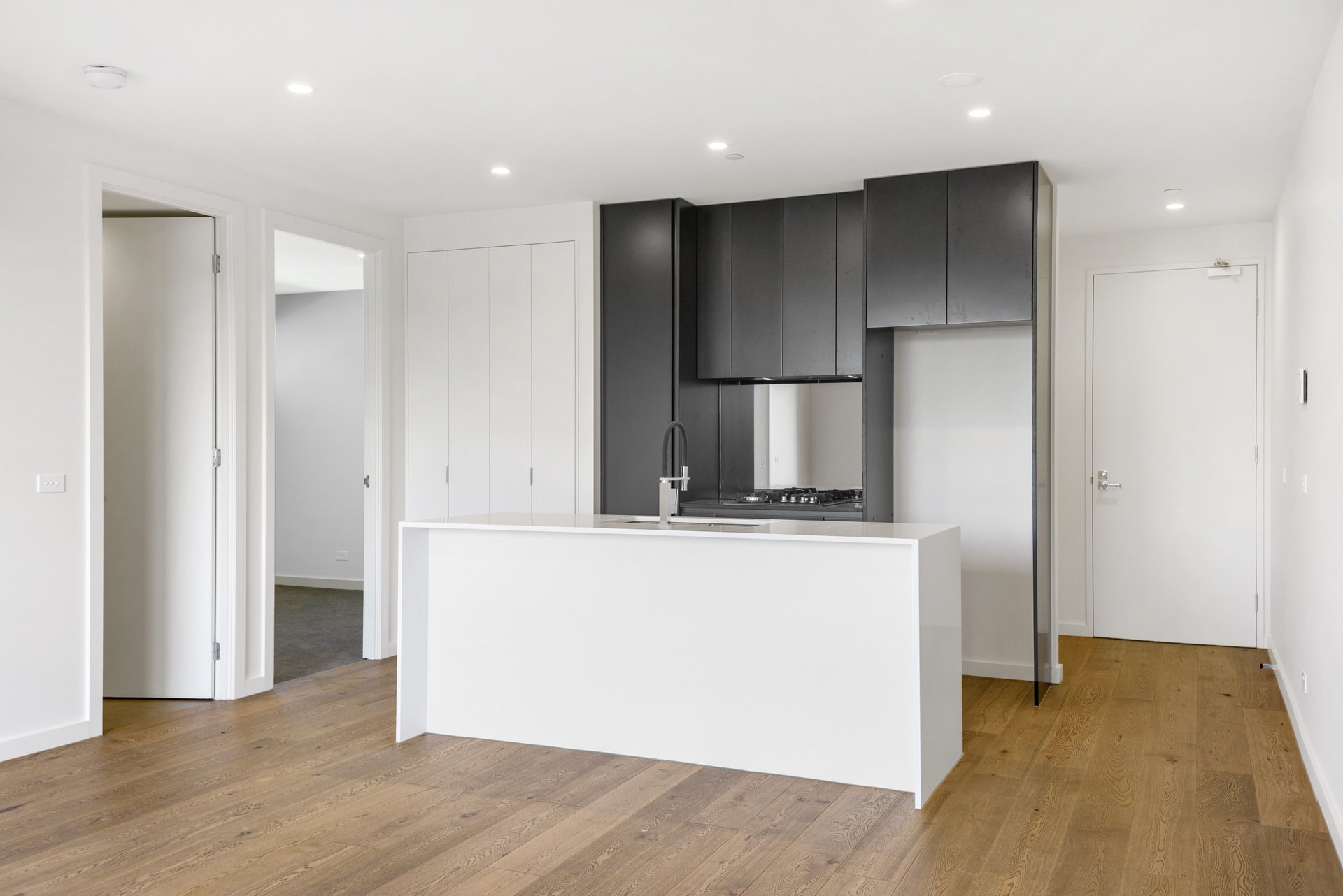 Property Gallery Thumbnail 2