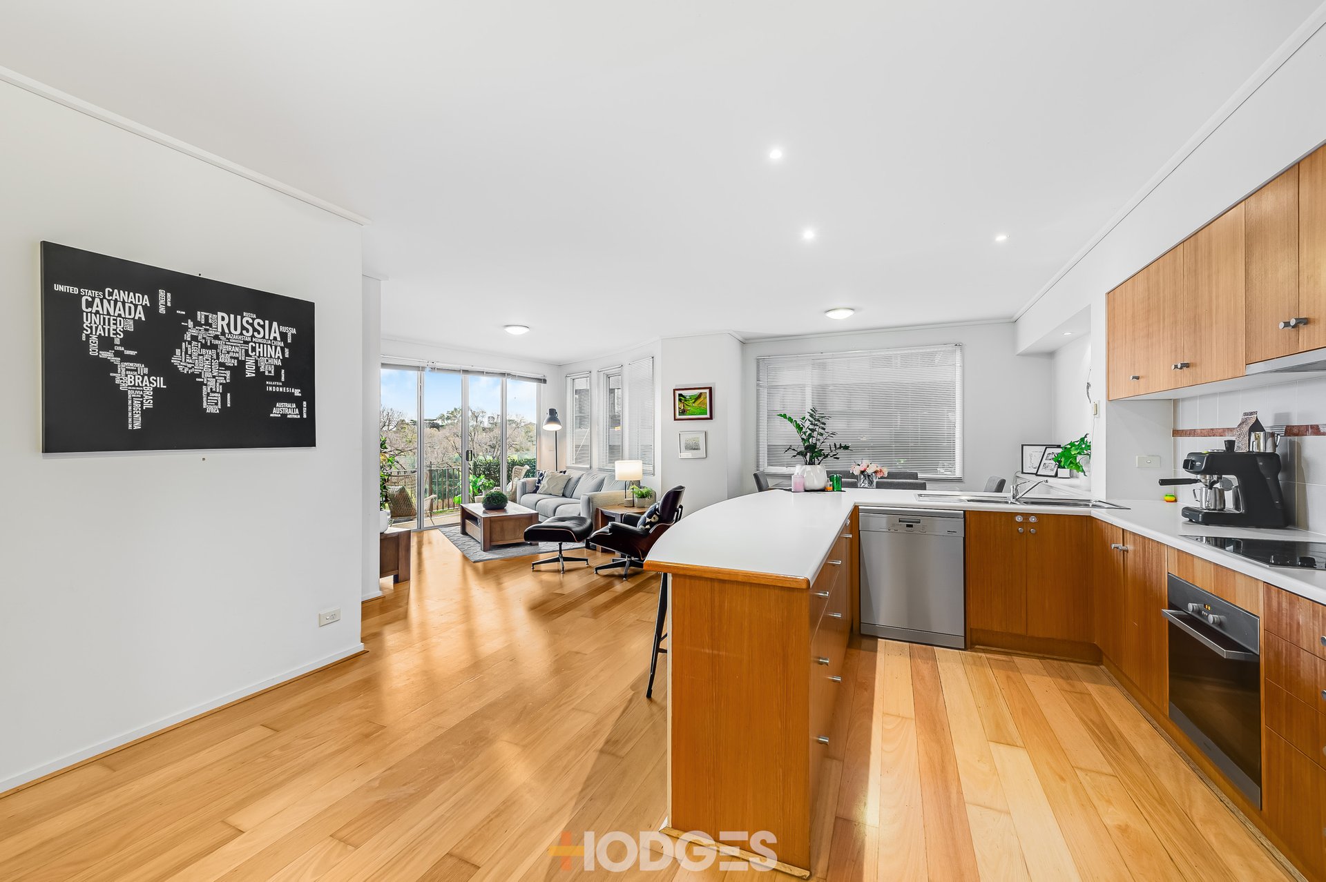 205 / 23 Queens Road Melbourne