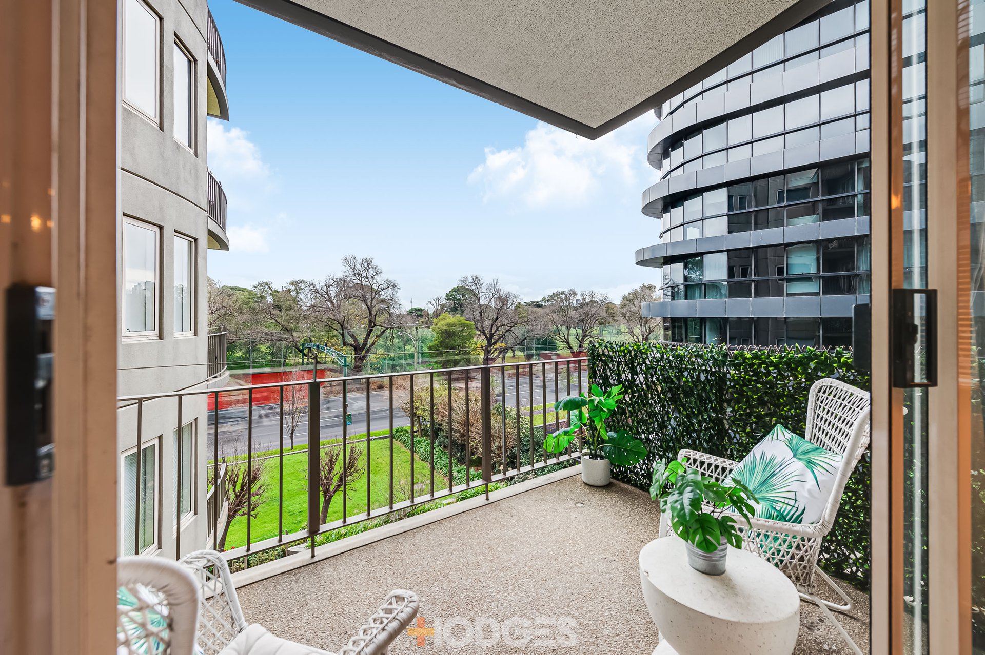 205 / 23 Queens Road Melbourne